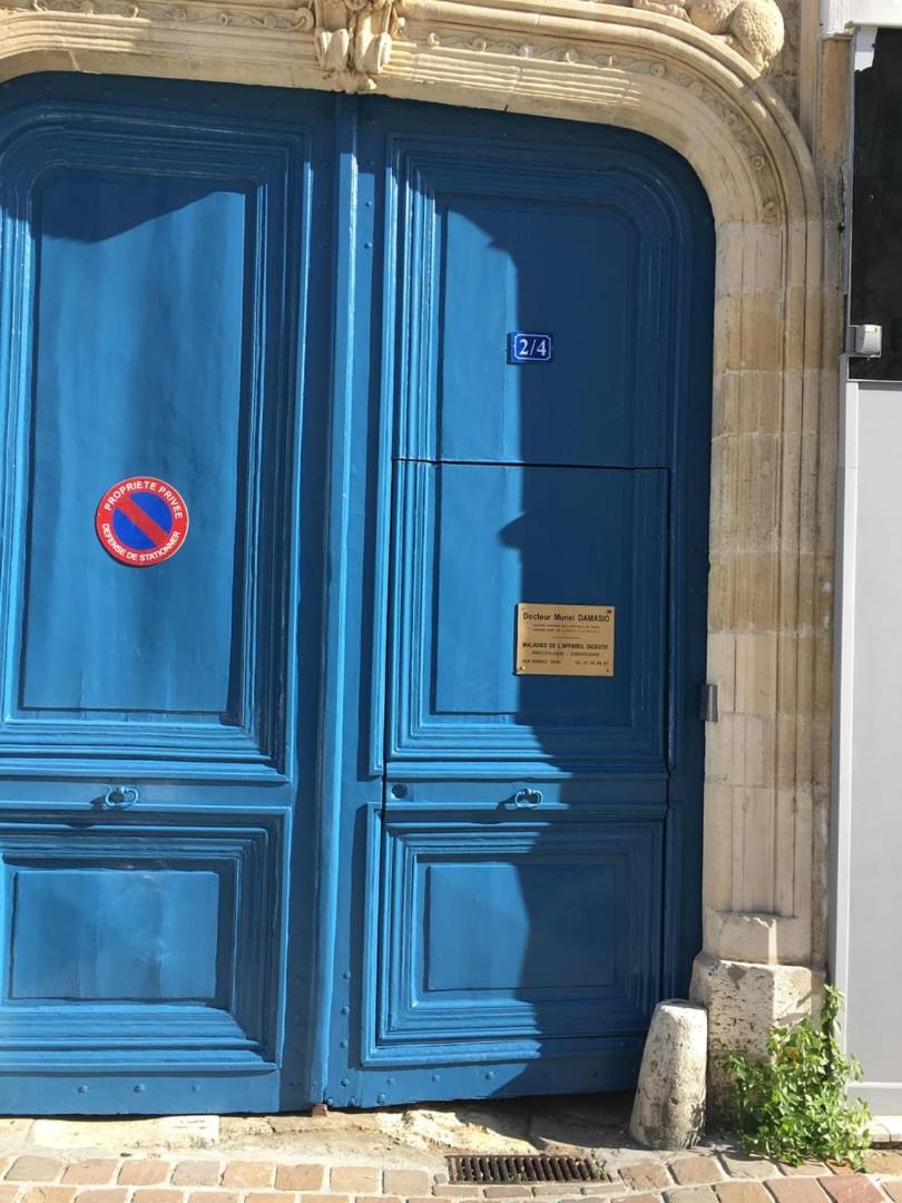 Appartamento Klimt - Parking - Independent Entrance Chartres Esterno foto